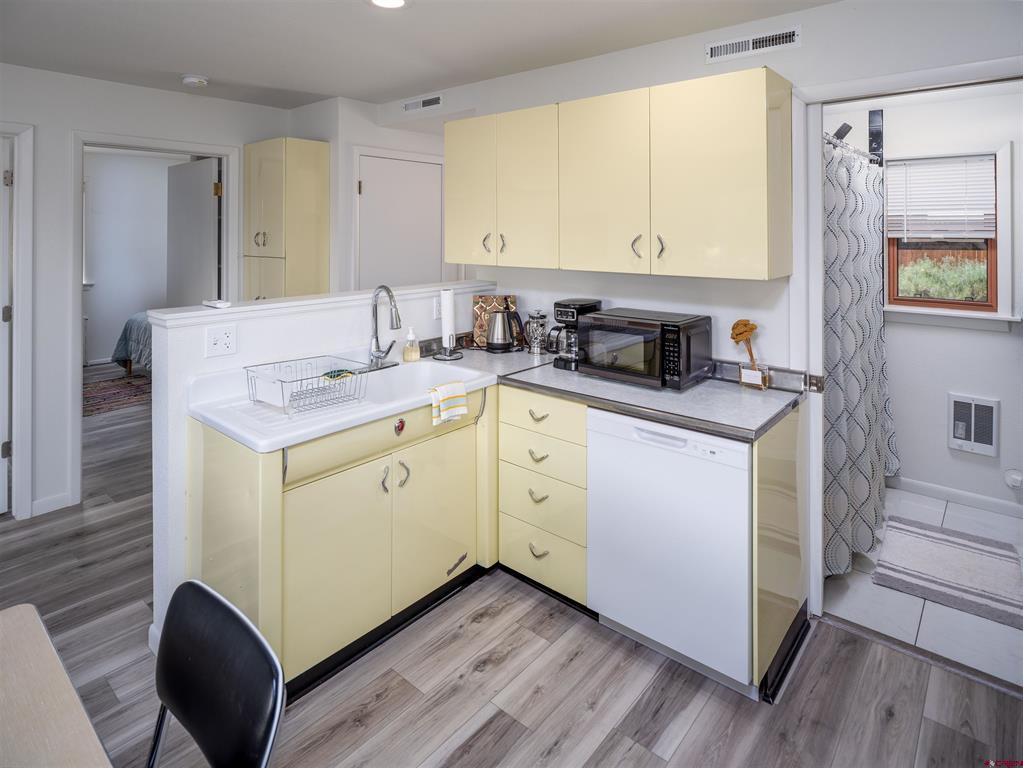 49 E Driscoll Street Cortez CO 81321