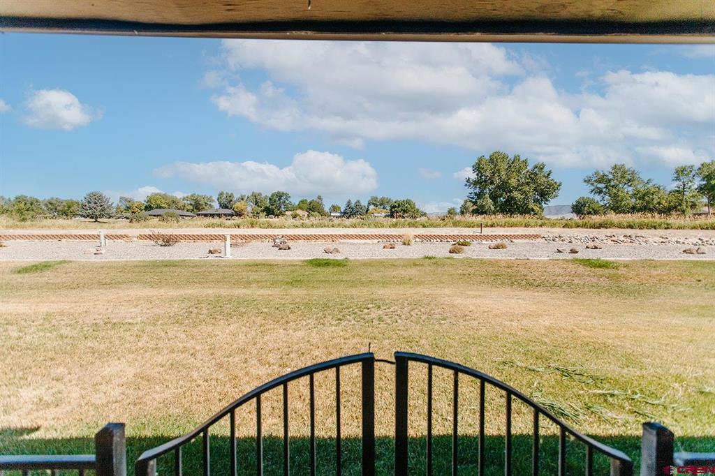 2345 Phillips Circle Montrose CO 81401