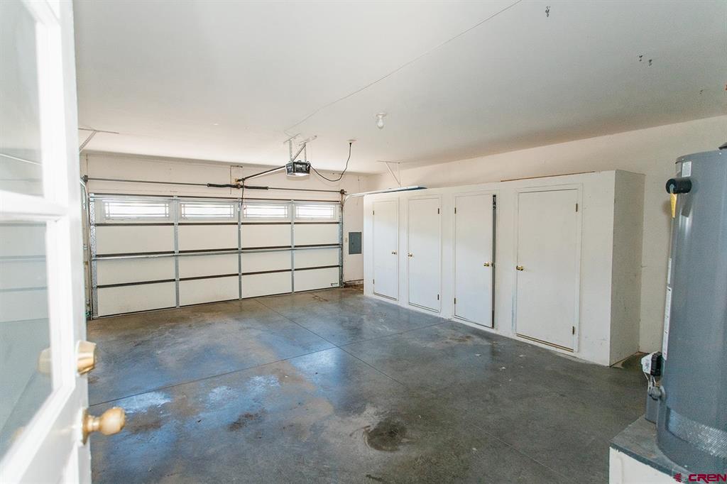 2345 Phillips Circle Montrose CO 81401