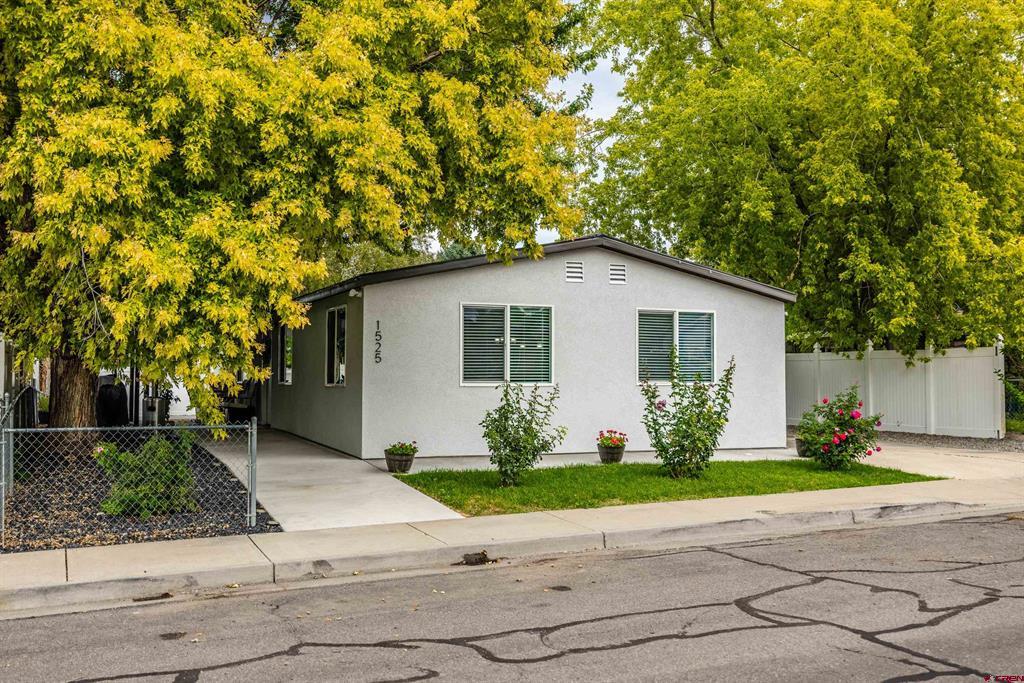 1525 Pennsylvania Street Montrose CO 81401
