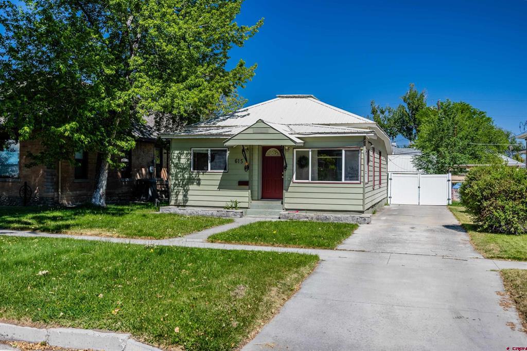 615 S 3rd Street Montrose CO 81401