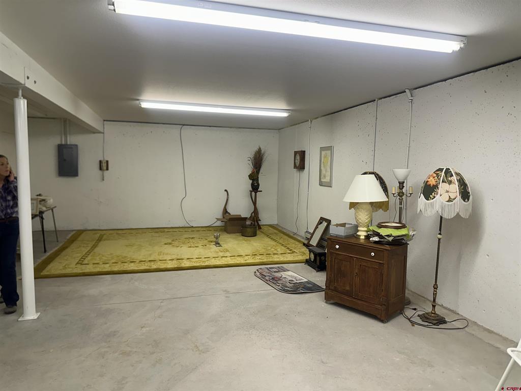 15090 6050 Road Montrose CO 81403