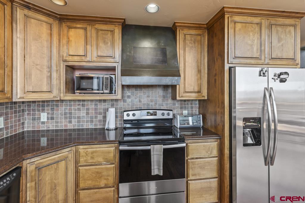 61651 V61 Trail Montrose CO 81403