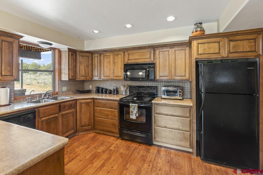61651 V61 Trail Montrose CO 81403
