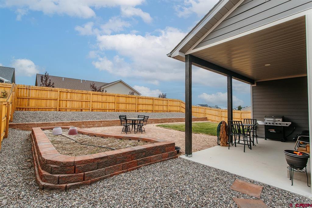 1422 Fivemile Creek Avenue Montrose CO 81401