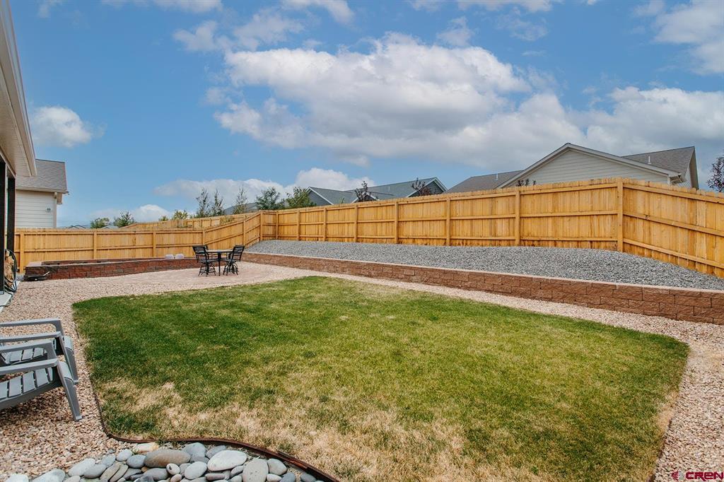 1422 Fivemile Creek Avenue Montrose CO 81401