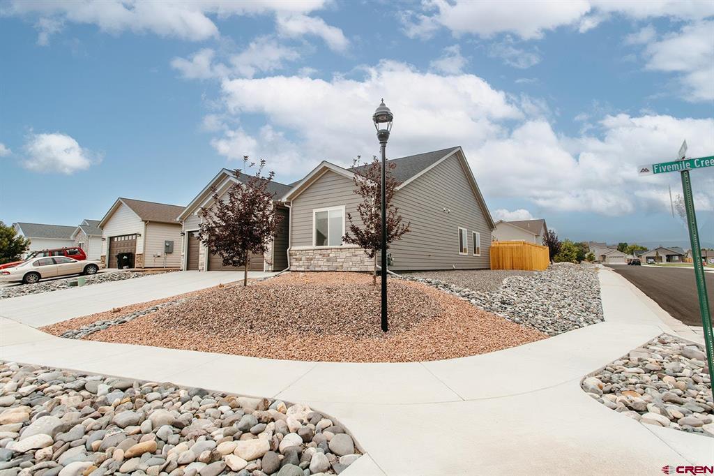 1422 Fivemile Creek Avenue Montrose CO 81401