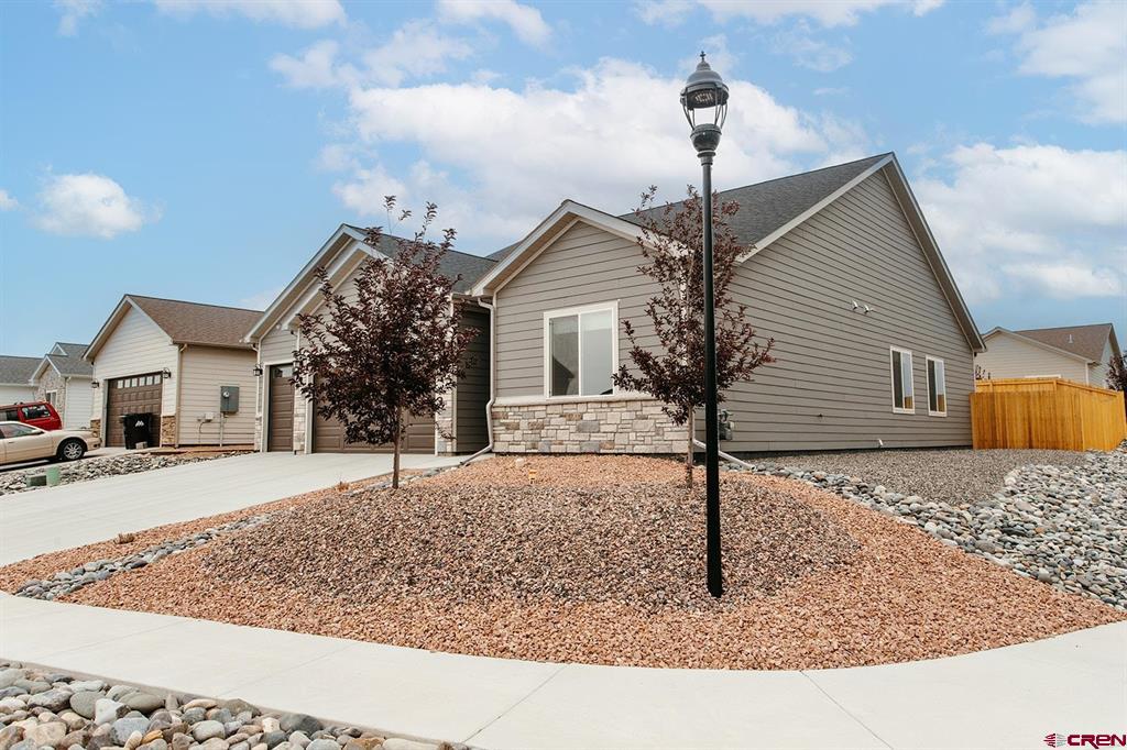 1422 Fivemile Creek Avenue Montrose CO 81401