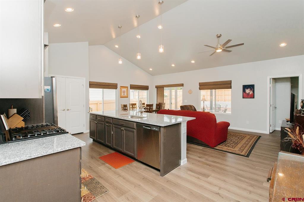 1422 Fivemile Creek Avenue Montrose CO 81401