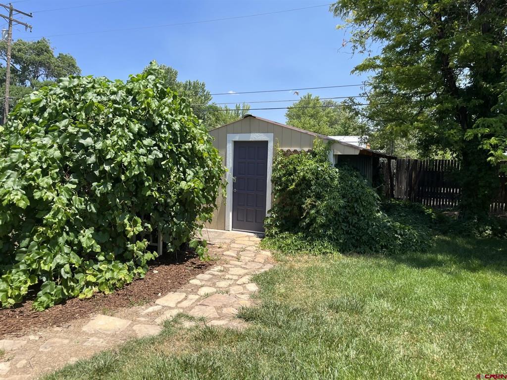 107 Akard Avenue Montrose CO 81401