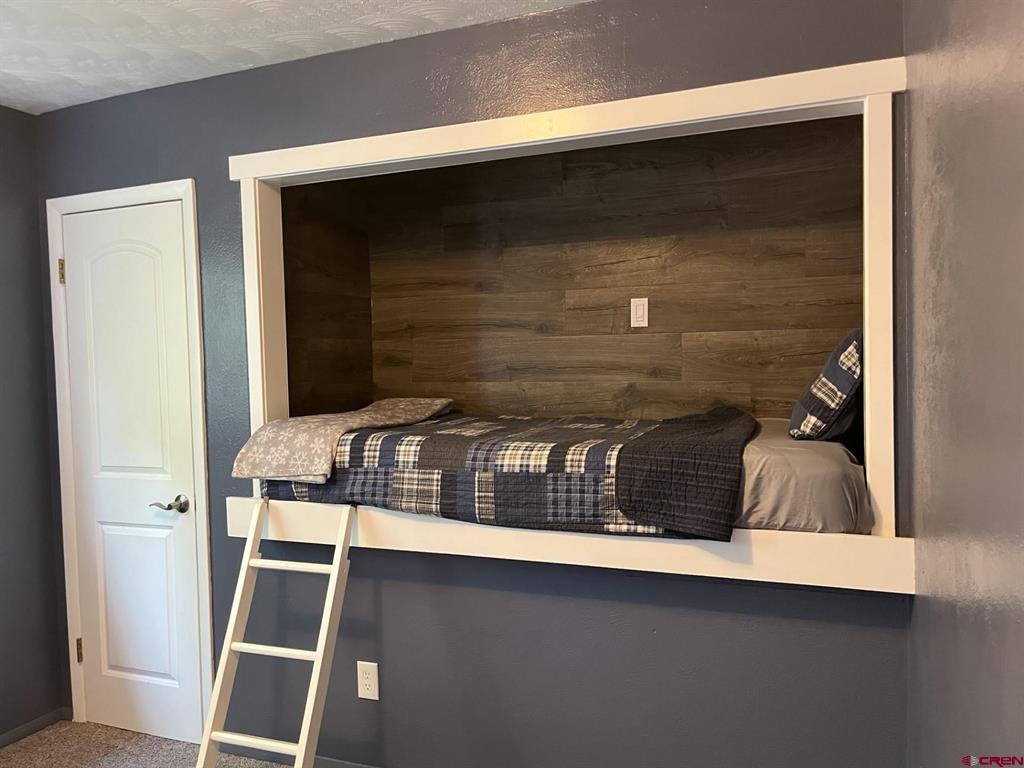 107 Akard Avenue Montrose CO 81401