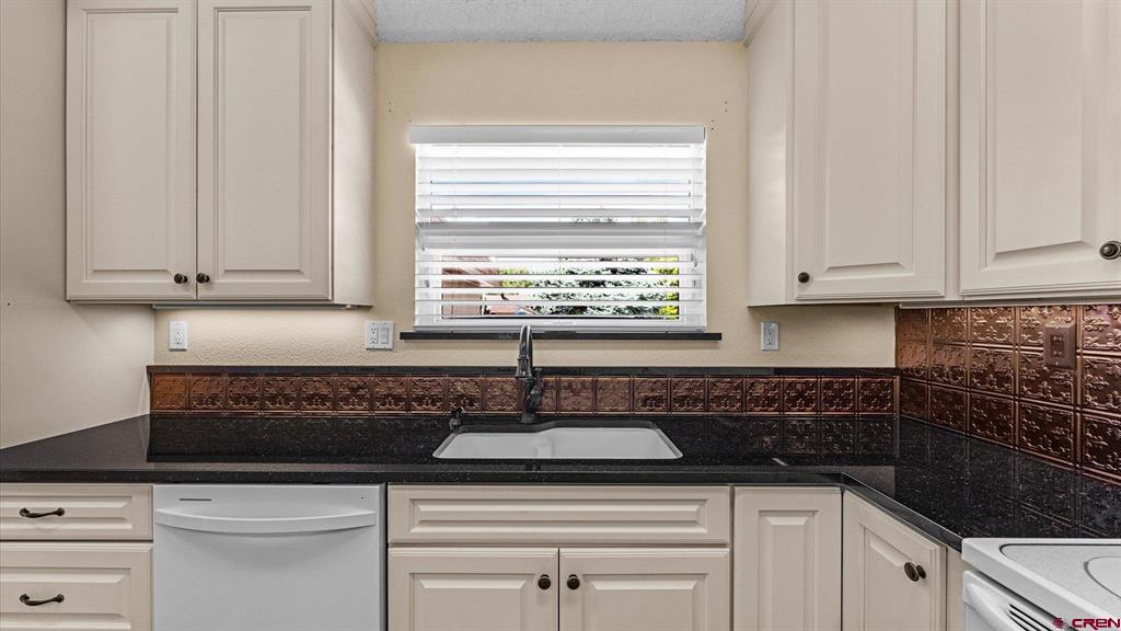 1035 Margo Court Montrose CO 81401