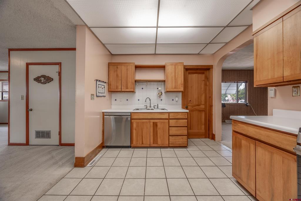 600 S 9th Street Montrose CO 81401