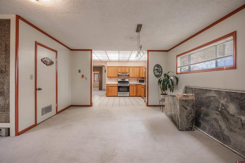 600 S 9th Street Montrose CO 81401