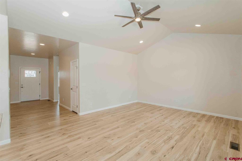 1423 Fivemile Creek Avenue Montrose CO 81401