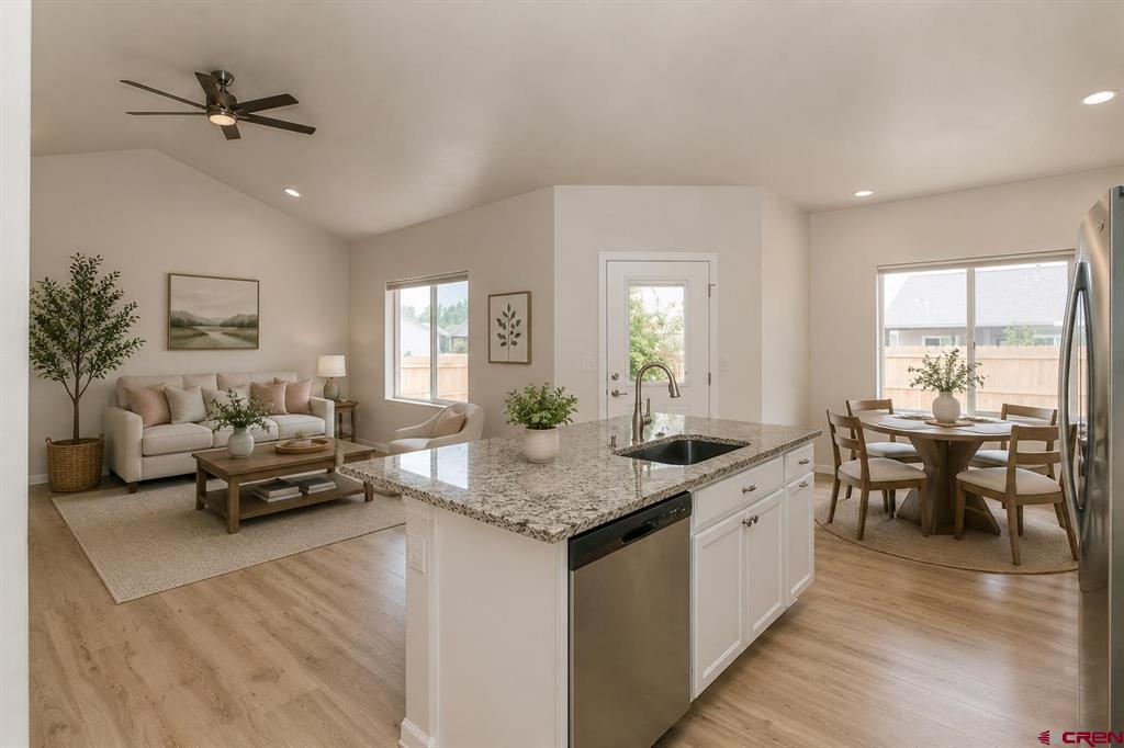 1423 Fivemile Creek Avenue Montrose CO 81401