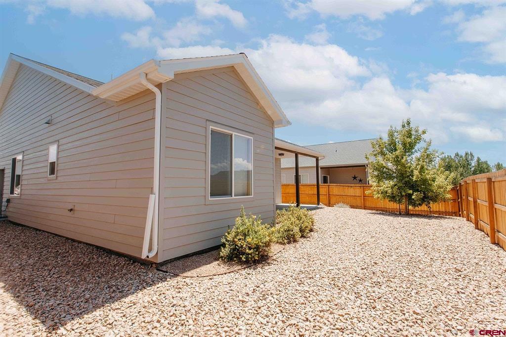 1423 Fivemile Creek Avenue Montrose CO 81401