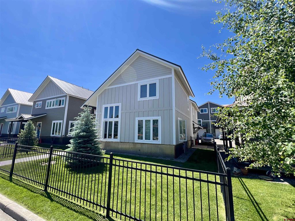 307 Van Tuyl Circle Gunnison CO 81230