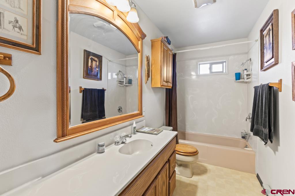 15567 6282 Road Montrose CO 81403