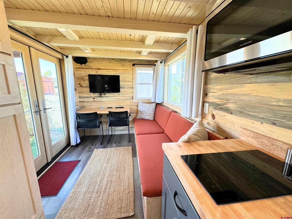 22130 6850 Road Montrose CO 81403