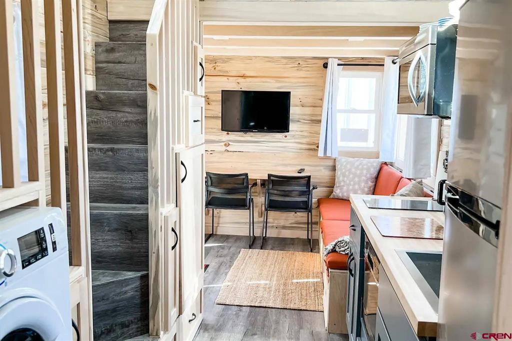 22130 6850 Road Montrose CO 81403