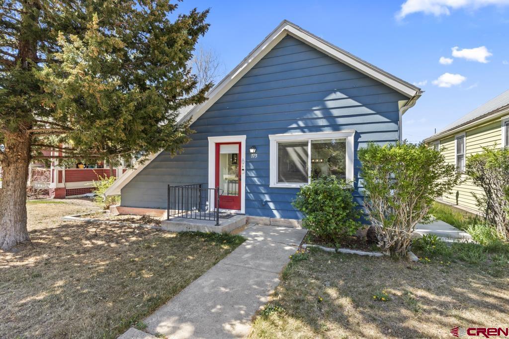 715 S 2nd Montrose CO 81401