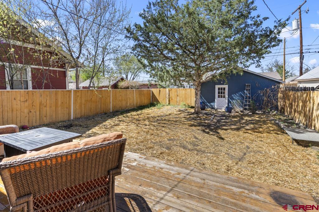 715 S 2nd Montrose CO 81401