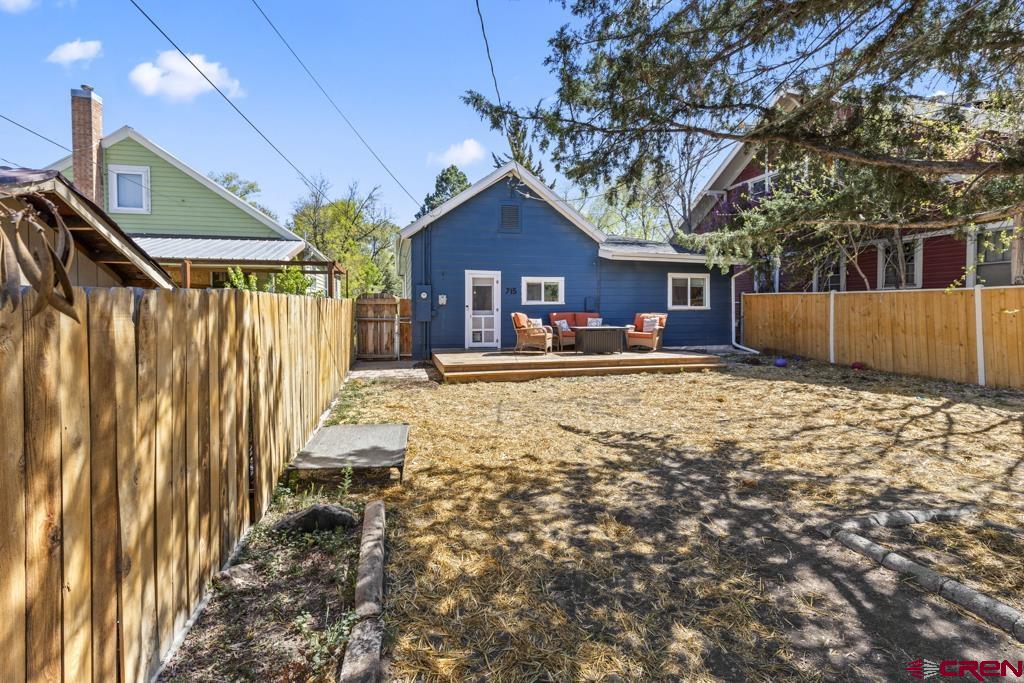 715 S 2nd Montrose CO 81401