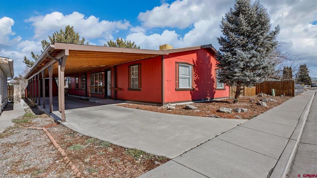1513 Arizona Street Montrose CO 81401