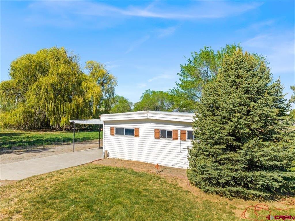 61992 Falcon Road Montrose CO 81401