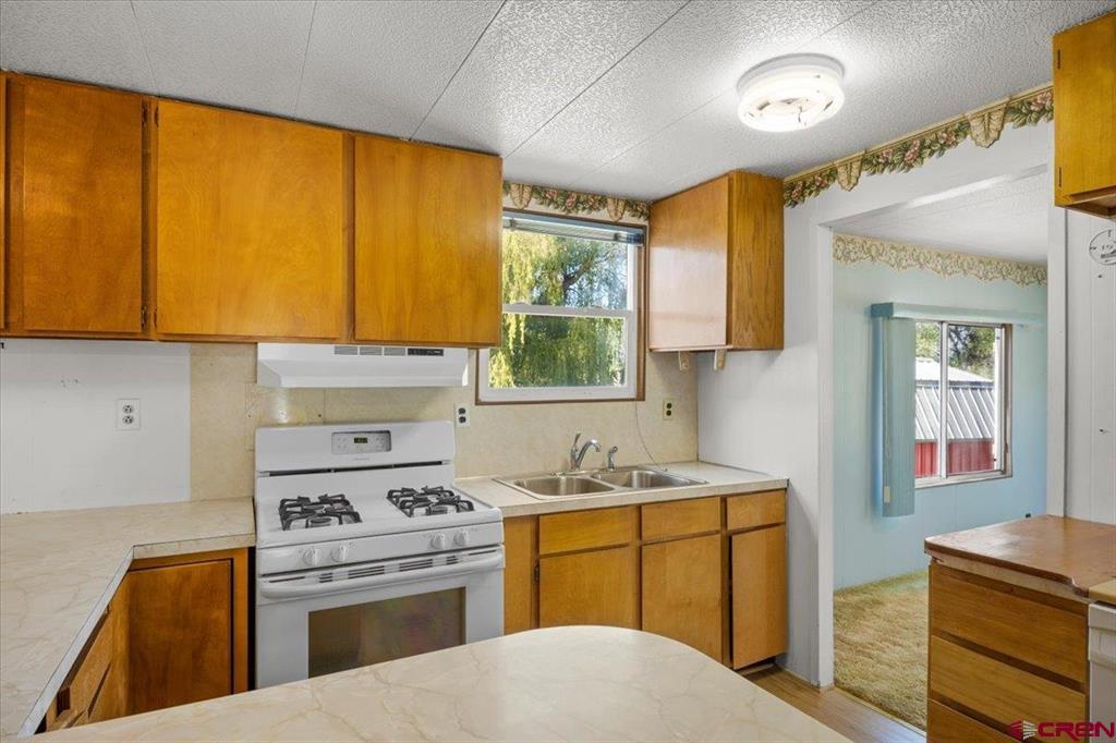 61992 Falcon Road Montrose CO 81401