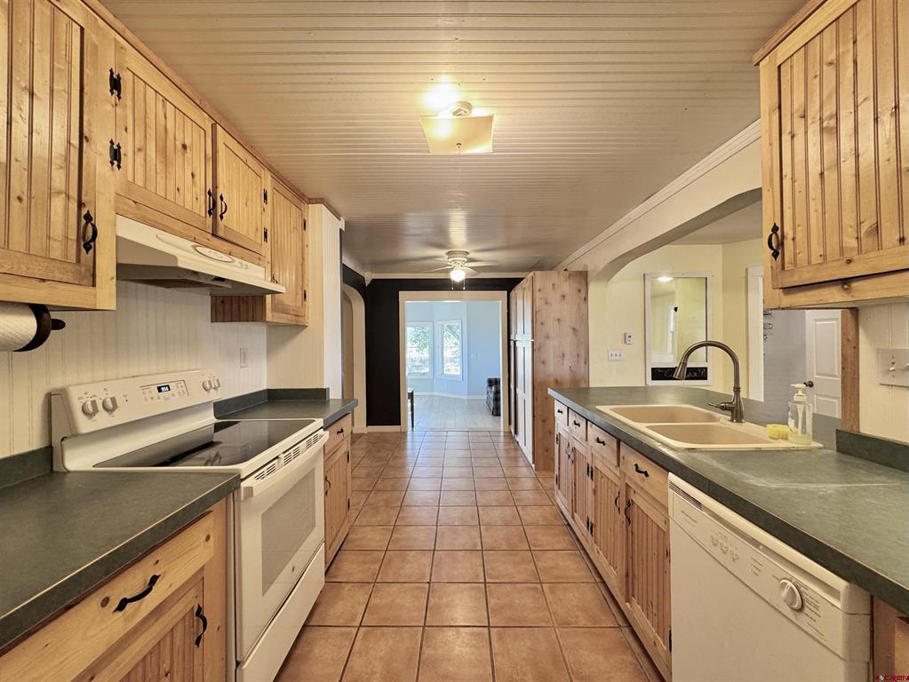 3887 County Road 12 South Alamosa CO 81101