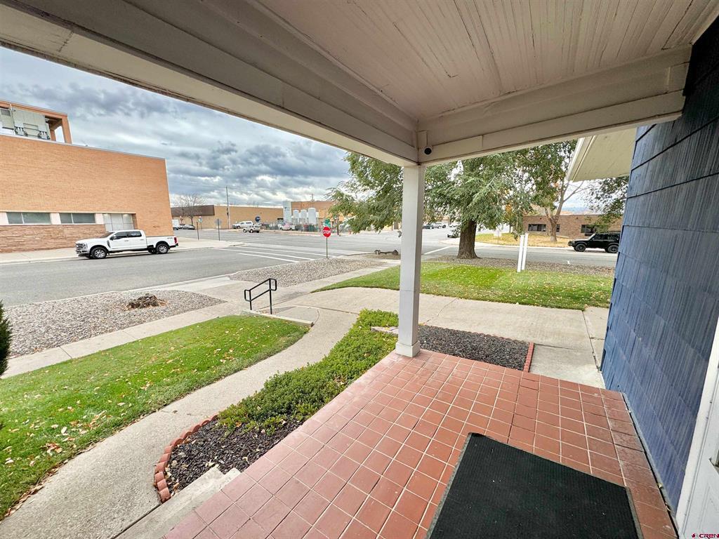 605 & 605 1/2 N 1st Street Montrose CO 81401