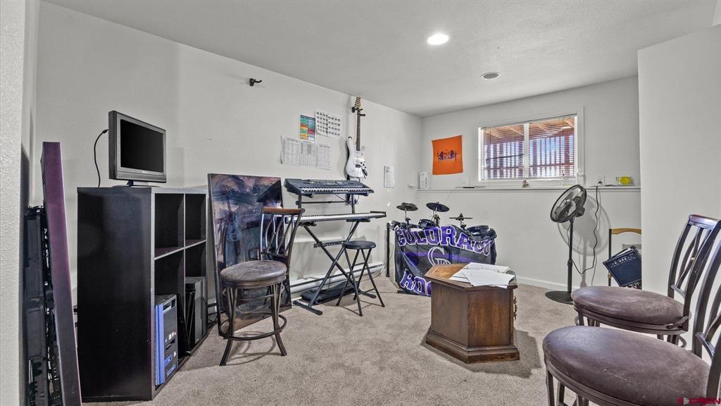 1018 S 5th Street Montrose CO 81401