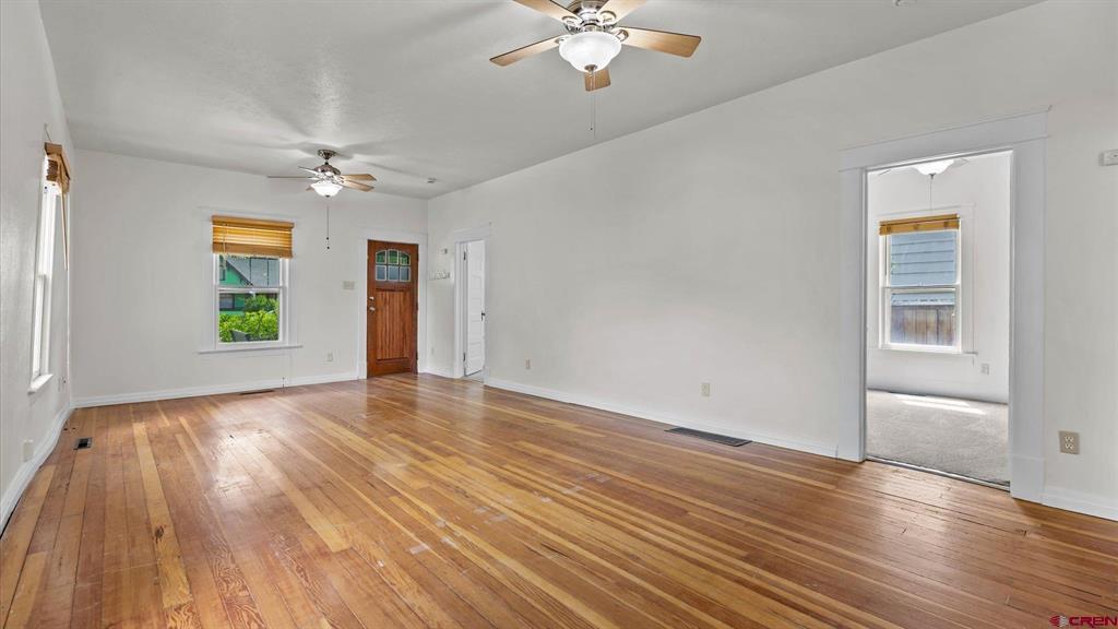 1033 S 2nd Street Montrose CO 81401