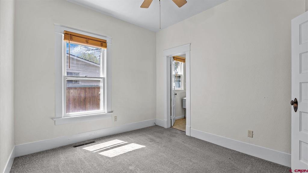 1033 S 2nd Street Montrose CO 81401