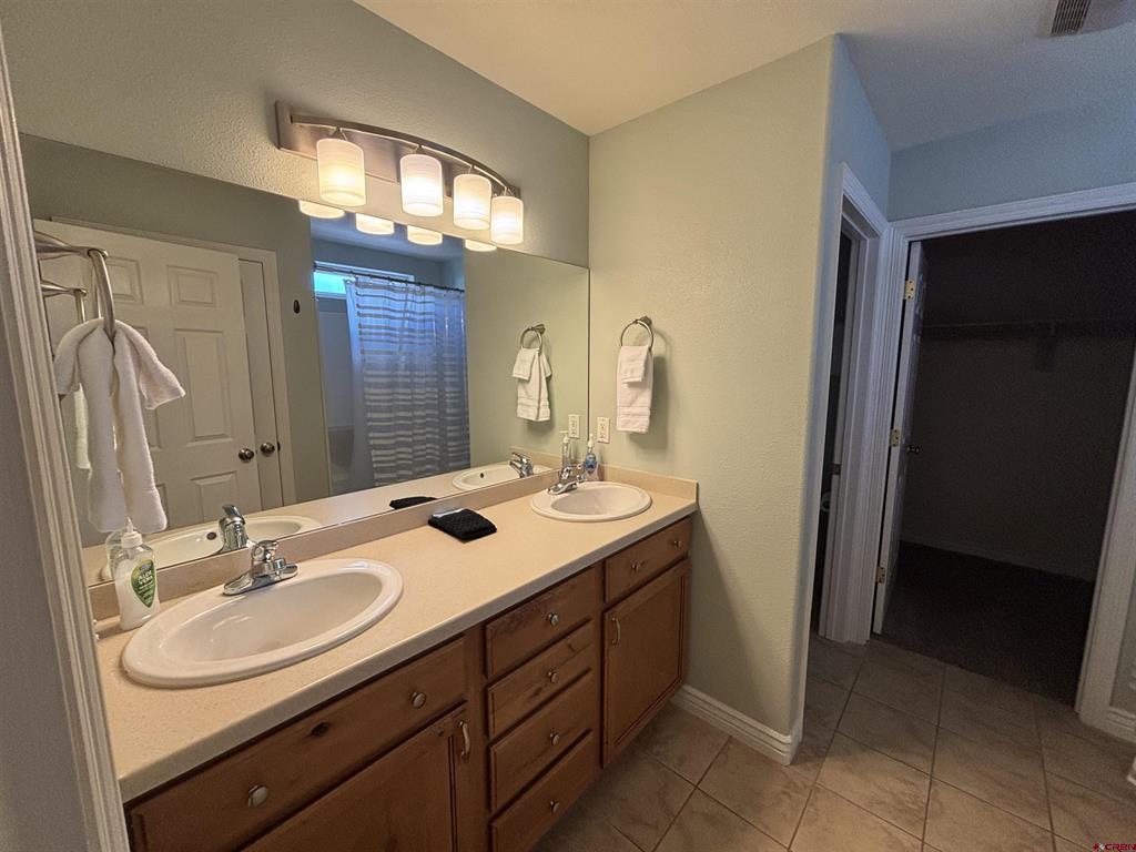 2817 Glen Oak Drive Montrose CO 81401
