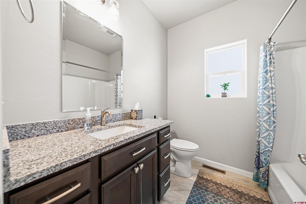 1430 Fivemile Creek Avenue Montrose CO 81401