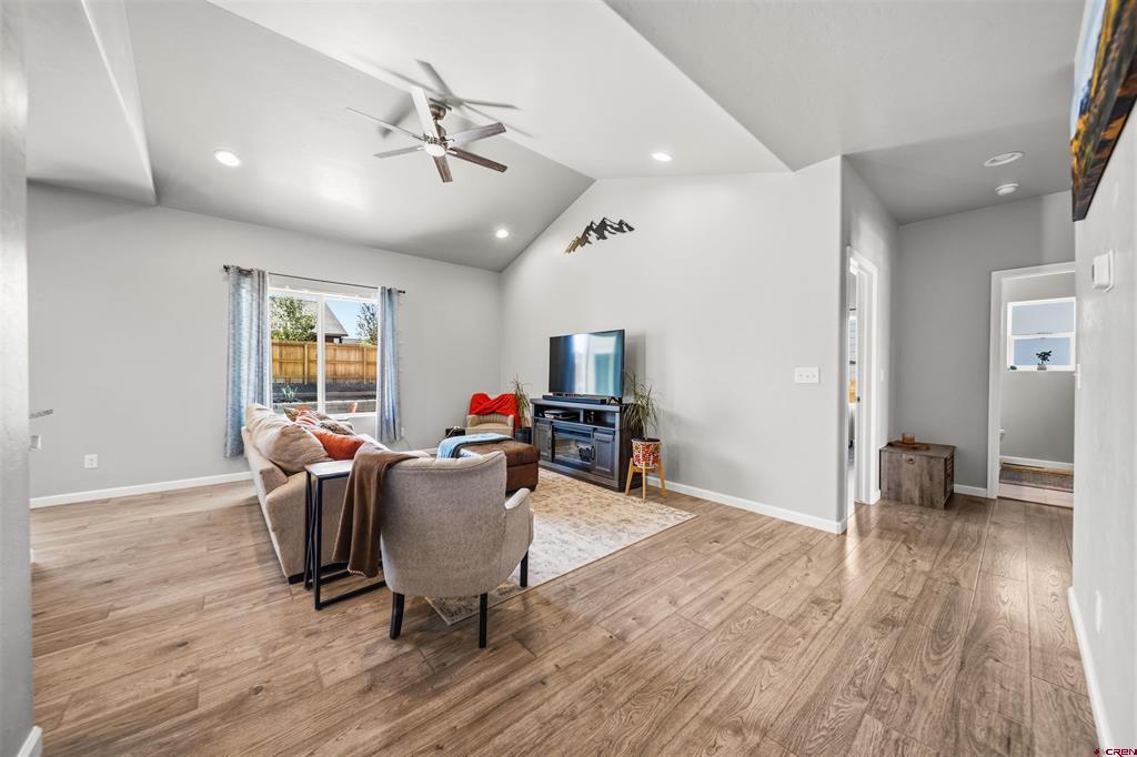 1430 Fivemile Creek Avenue Montrose CO 81401