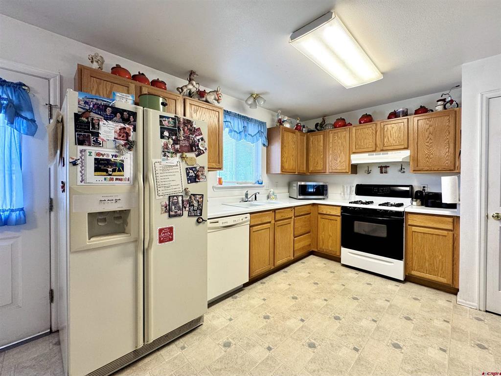 1911 San Juan Avenue Alamosa CO 81101