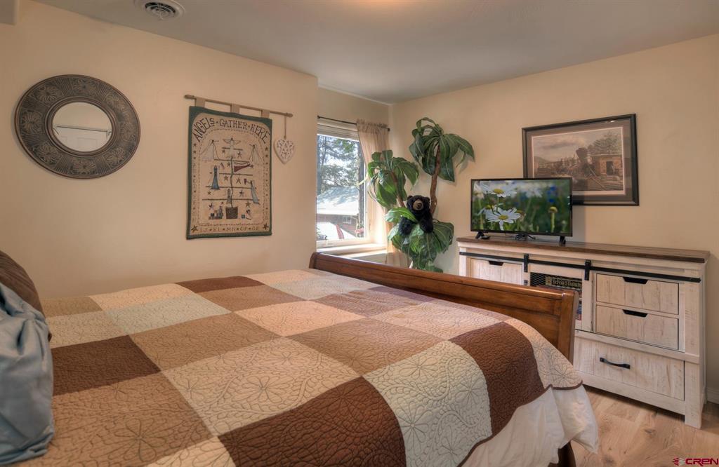 277 & 297 Pine Top Drive Bayfield CO 81122