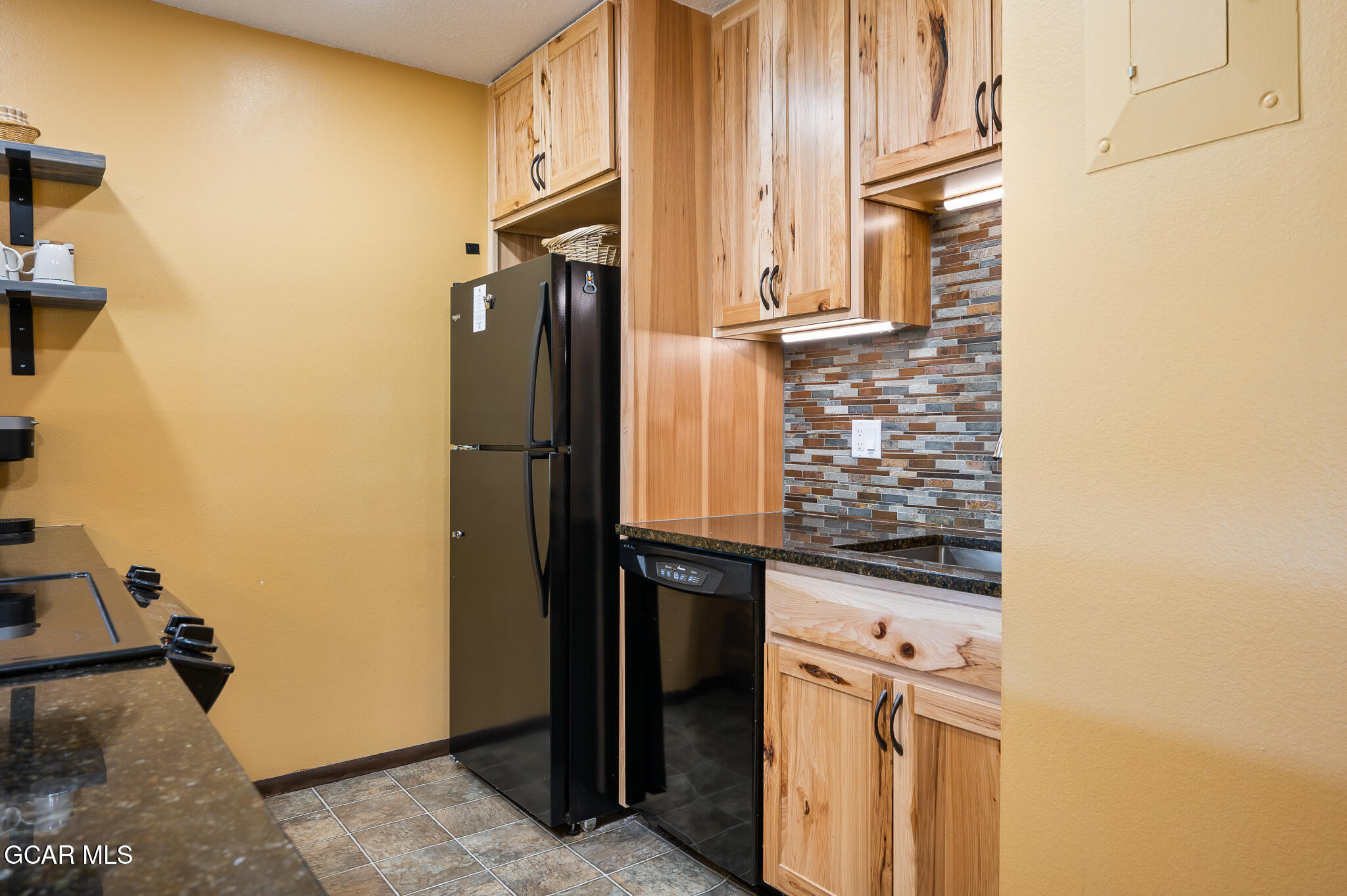 24 GCR 8400 Fraser CO 80442