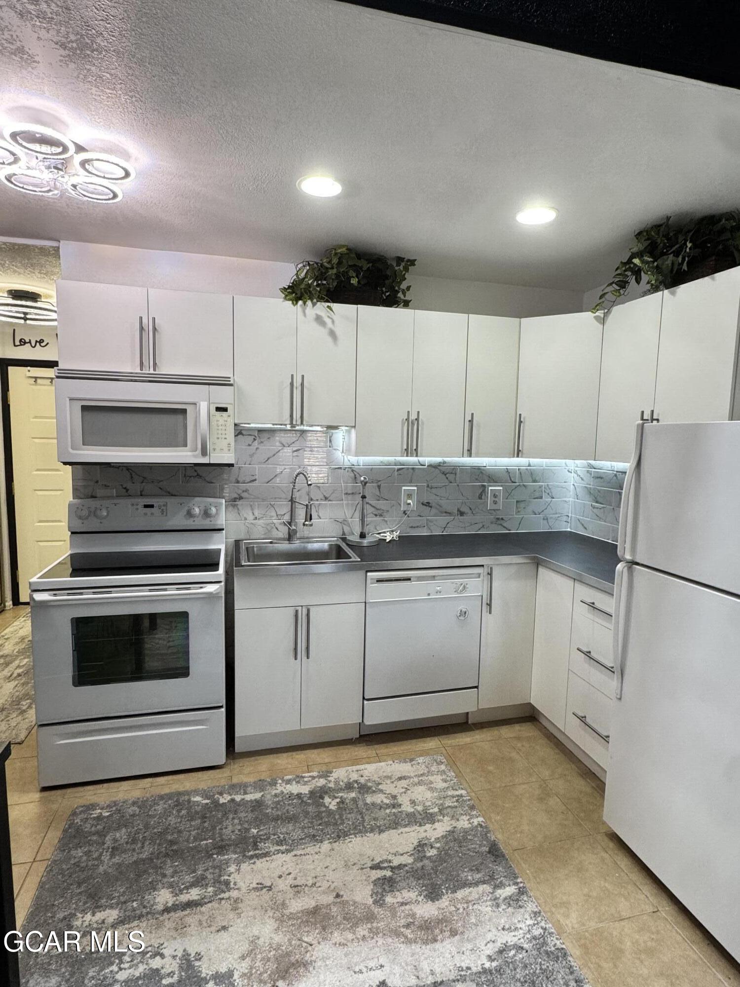 62927 U.s. 40 Granby CO 80446