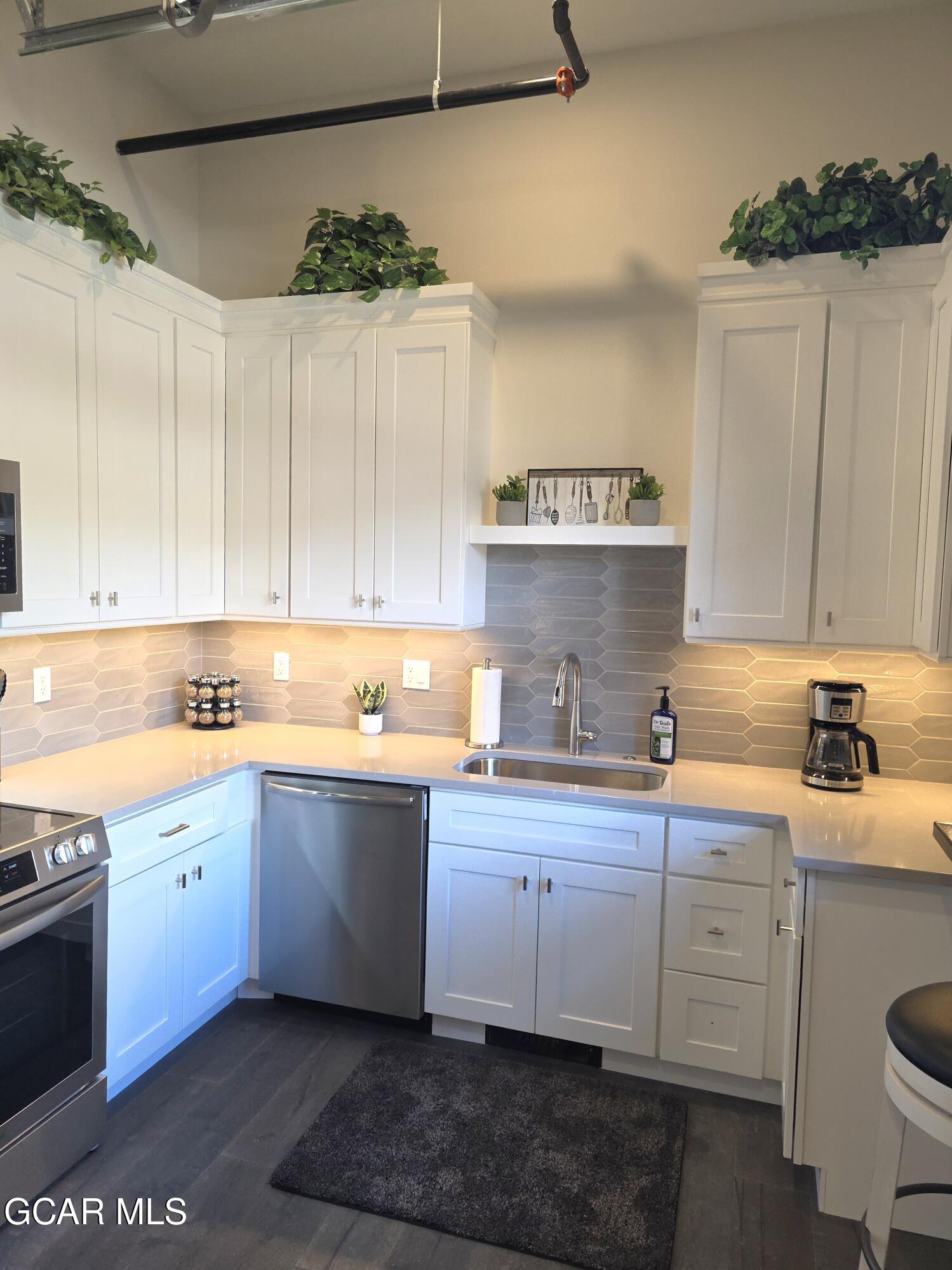 824 Grand Avenue Grand Lake CO 80447