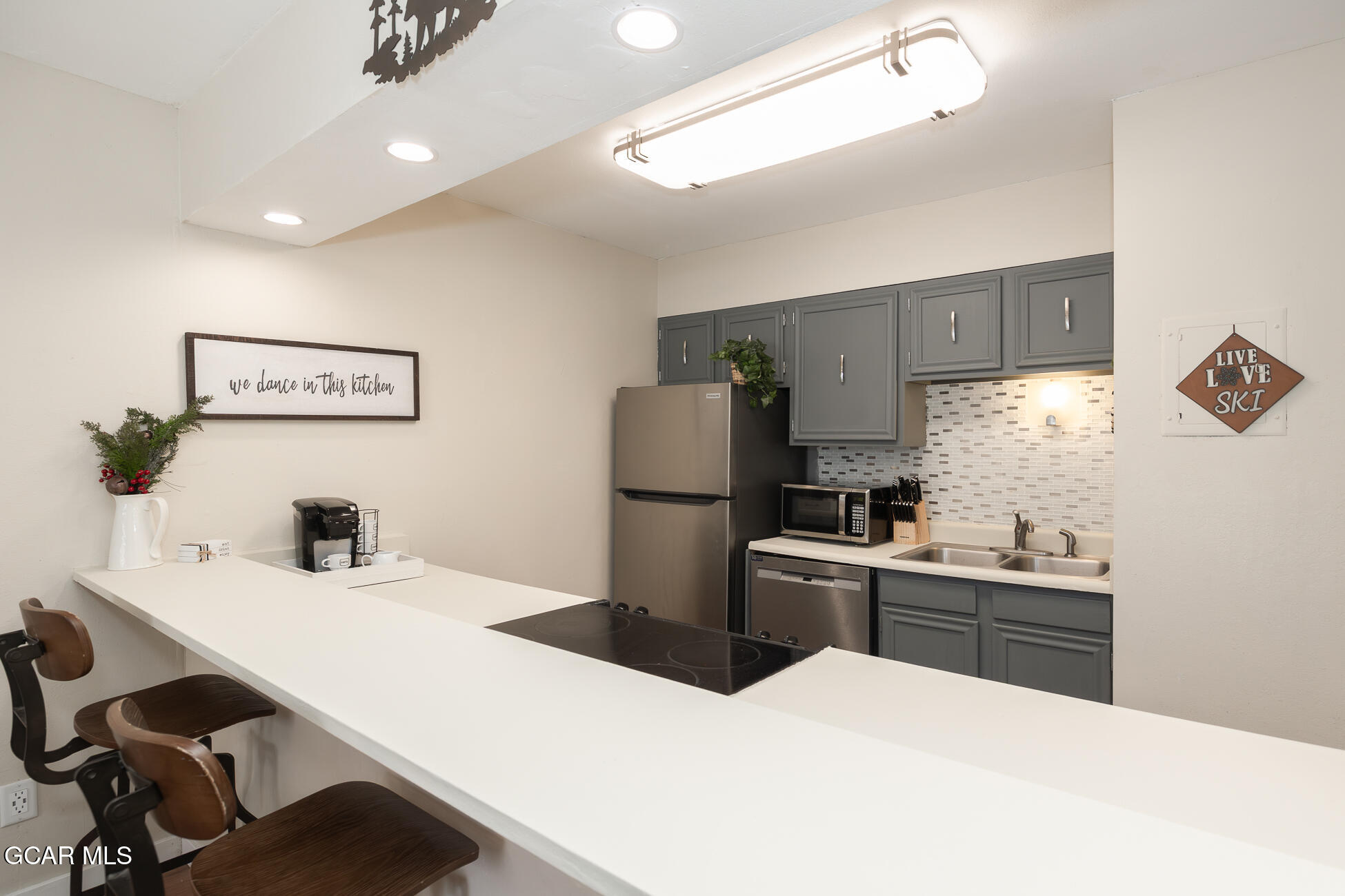 19 GCR 8400 Fraser CO 80442