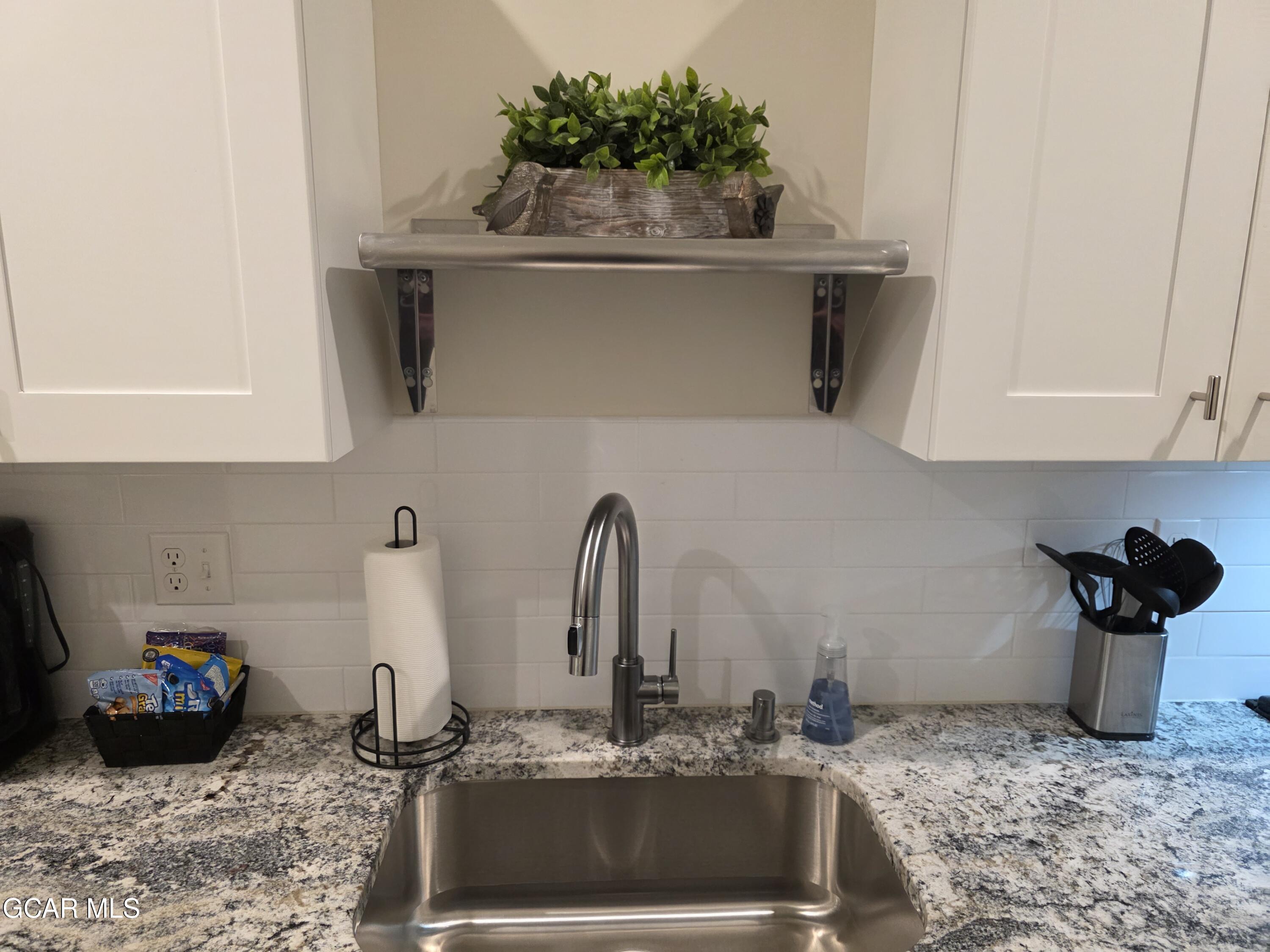 800 Park Avenue Grand Lake CO 80447