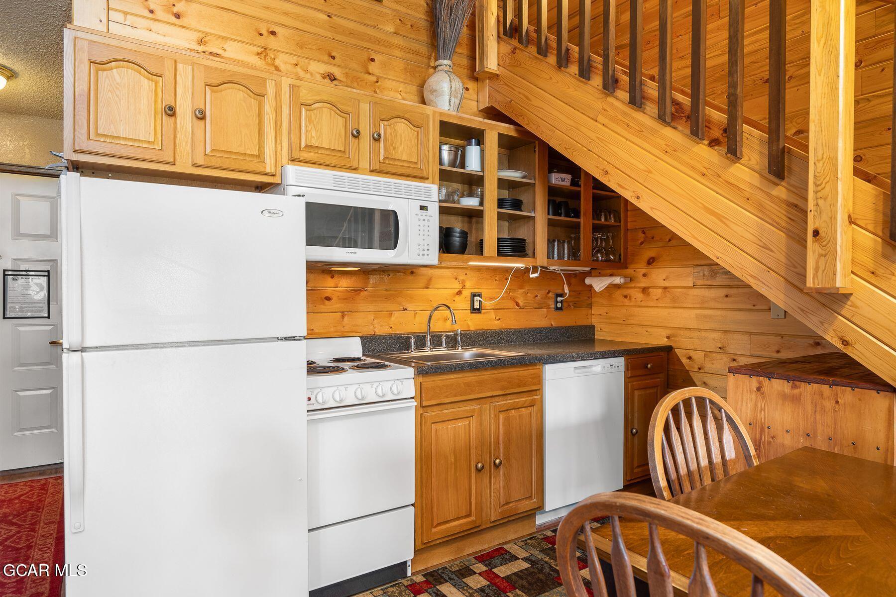 62927 U.s. 40 Granby CO 80446