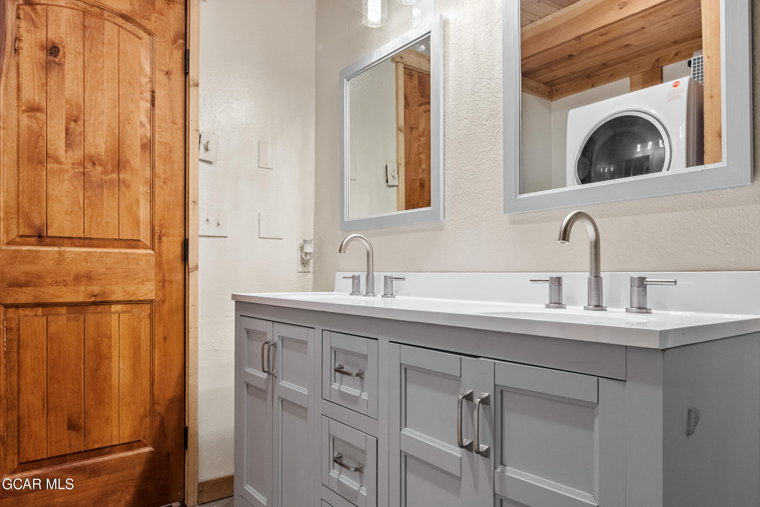 62927 U.s. 40 Granby CO 80446