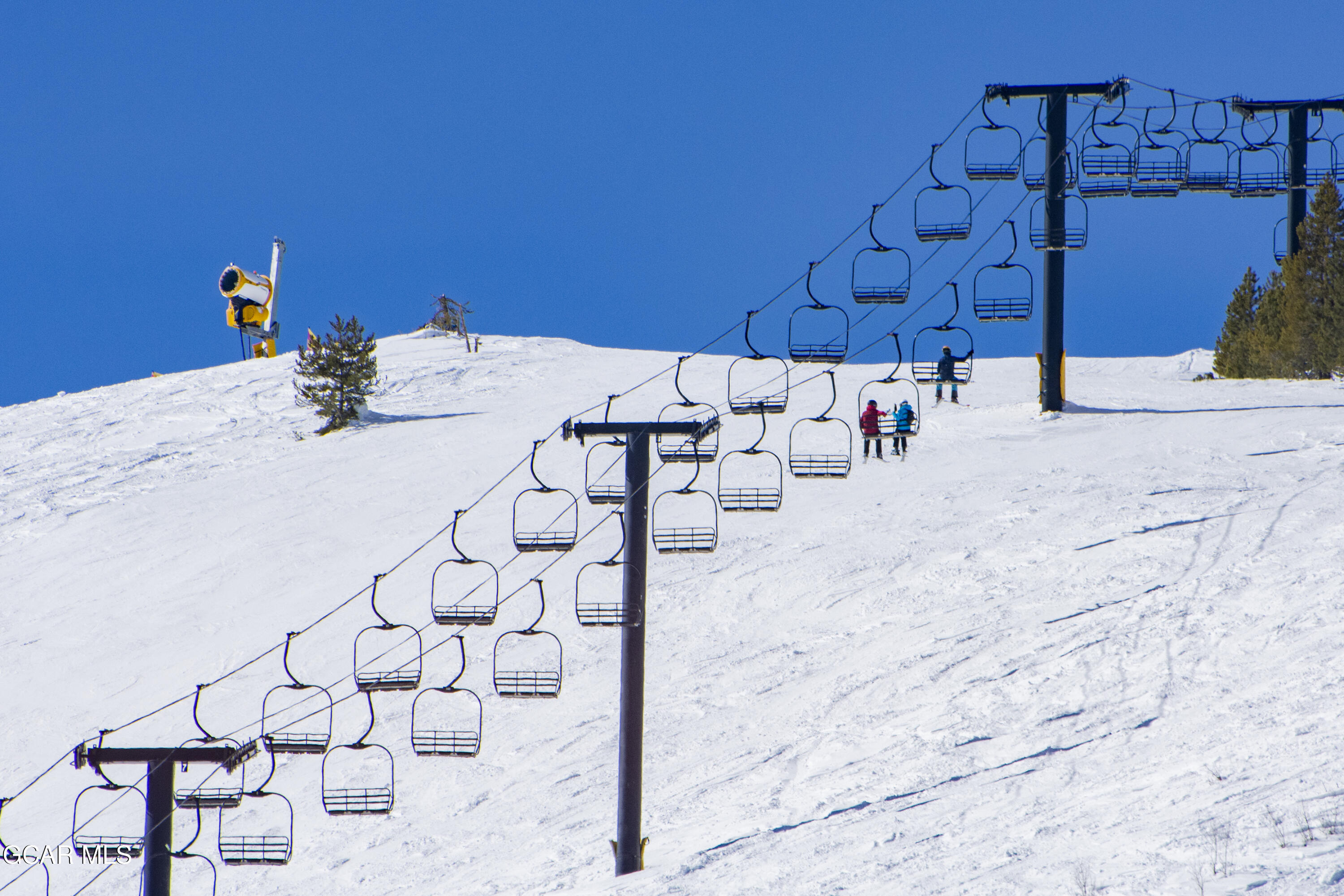 96 Mountainside Granby CO 80446