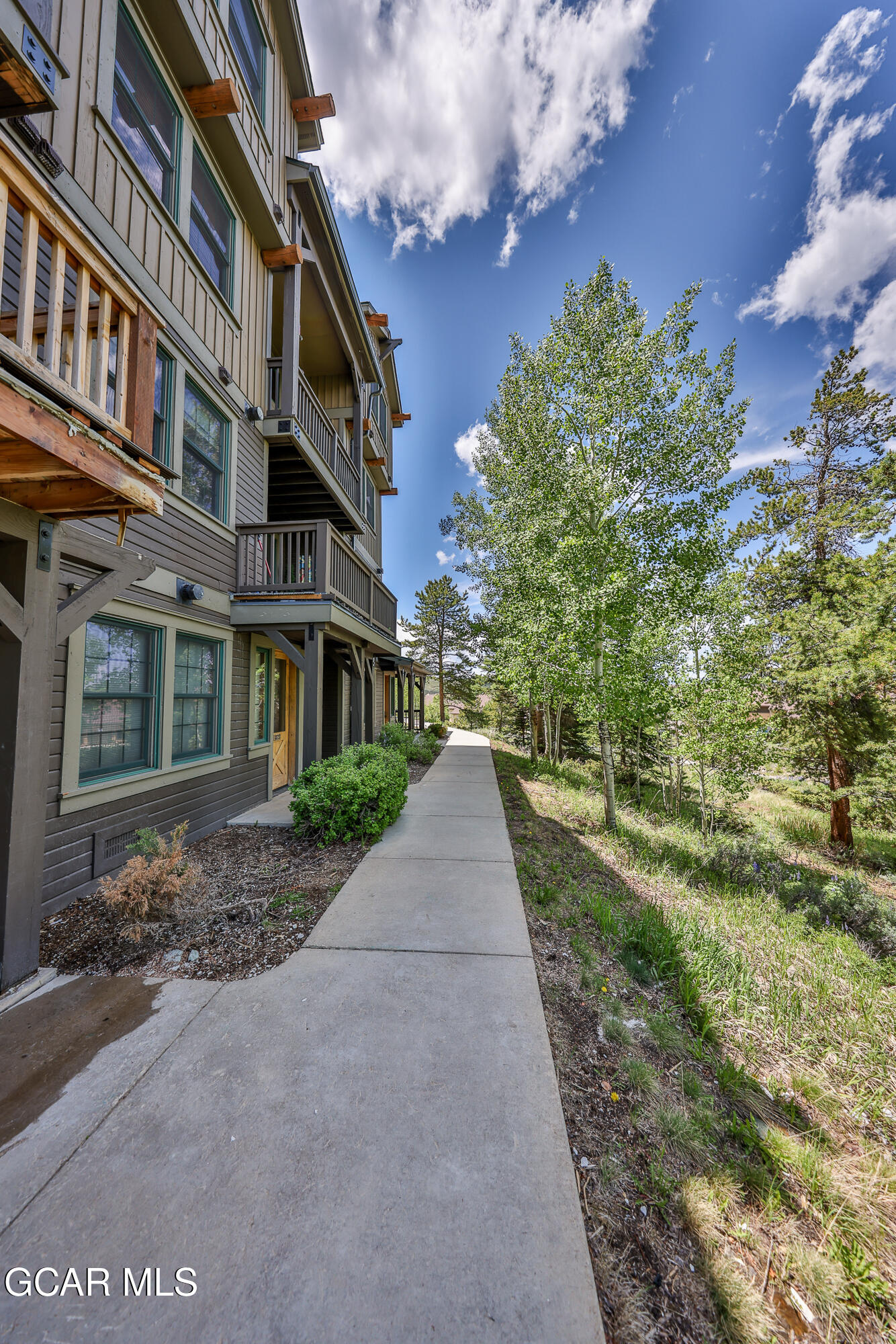 2102 Blue Sky Trail Granby CO 80446